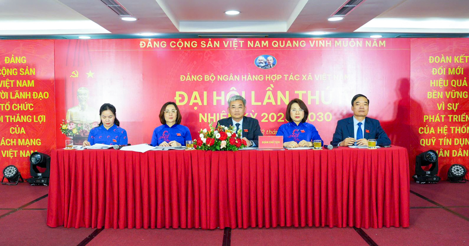 Hình ảnh: Đại hội Đảng bộ Co-opBank nhiệm kỳ 2025 - 2030: “Đoàn kết - Đổi mới - Hiệu quả - Bền vững - Vì sự phát triển của hệ thống QTDND” số 6