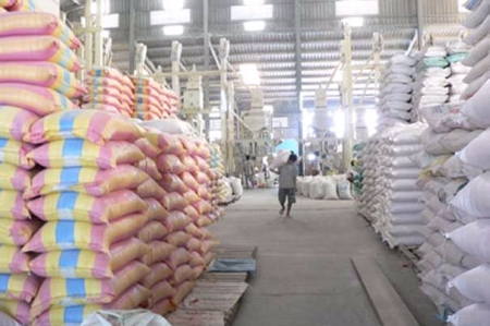 Lãi suất cho vay thu mua tạm trữ lúa gạo tối đa là 7%