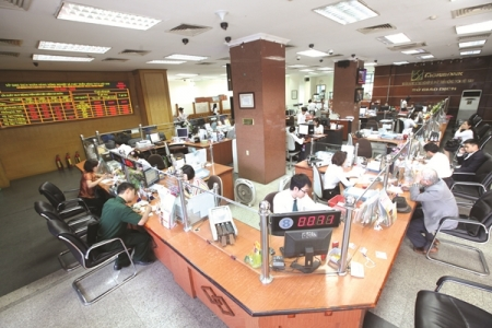 Lãi suất liên ngân hàng tăng ở đa số các kỳ hạn