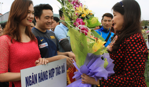 Ngân hàng Hợp tác tham dự giải “Cúp Bóng đá mùa xuân” năm 2014
