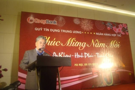 Vàng lao dốc về sát 35,5 triệu đồng/lượng