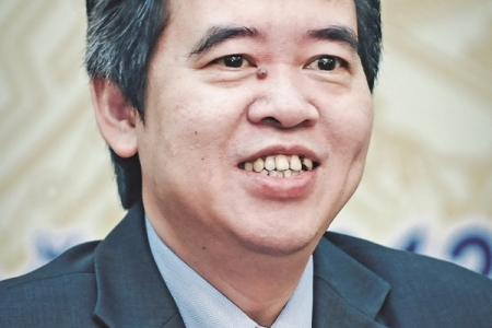 Hướng tới ngân hàng ngang tầm khu vực