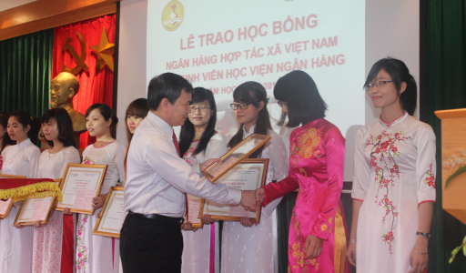 Công đoàn Ngân hàng Hợp tác: Thắp nhiệt huyết lao động từ những ngọn lửa thi đua