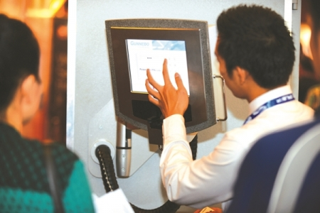Thanh toán điện tử: Một mũi tên trúng nhiều đích