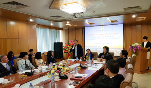 Công đoàn NHVN ký kết thoả thuận hợp tác thực hiện  chủ đề năm 2017: “Năm vì lợi ích đoàn viên công đoàn”