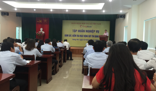 NHNN ban hành chương trình đào tạo nghiệp vụ QTDND