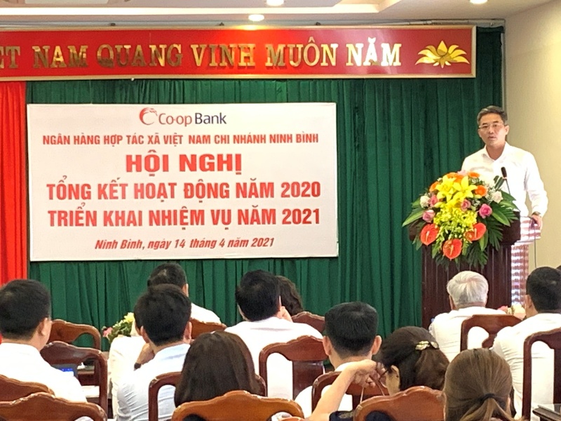 Ông Nguyễn Quốc Cường - Chủ tịch HĐQT Ngân hàng Hợp tác xã Việt Nam phát biểu tại Hội nghị