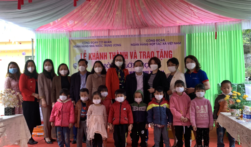 Trao tặng phòng học tại điểm trường mầm non khu Trệch, xã Thiết Ống, Bá Thước, Thanh Hóa