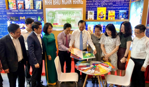 Co-opBank tham gia gian triển lãm báo chí ngành Ngân hàng tại Hội báo toàn quốc năm 2022