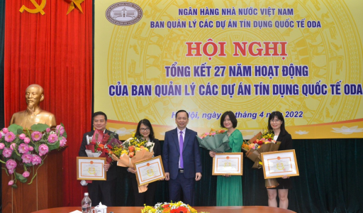 Co-opBank nhận Bằng khen của Thống đốc NHNN vì thành tích xuất sắc trong việc thực hiện các dự án ODA