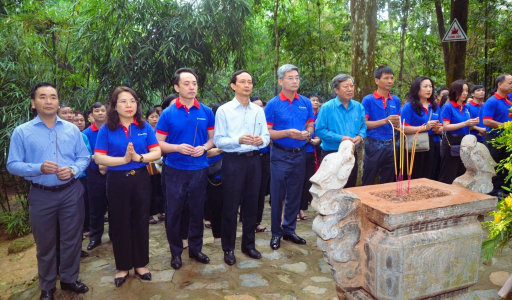 Cán bộ, đảng viên Co-opBank học tập và làm theo tư tưởng, đạo đức, phong cách Hồ Chí Minh