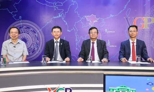 Ngành Ngân hàng tiên phong chuyển đổi số – cơ hội cho toàn dân tham gia và hưởng lợi