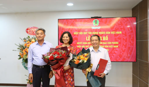 Lễ công bố và trao quyết định bổ nhiệm lãnh đạo văn phòng Hiệp hội QTDND Việt Nam nhiệm kỳ IV