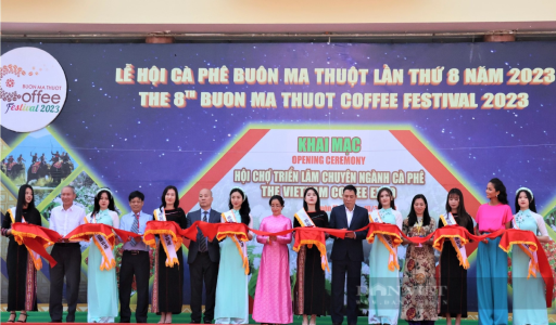 Co-opBank brought “Digital transformation journey” to Buon Ma Thuot coffee festival in2023