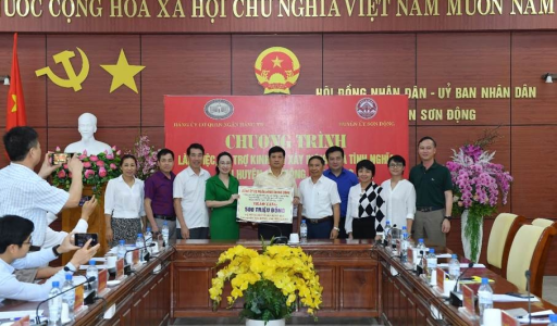 Ban Thường vụ Đảng ủy cơ quan NHTW: Đẩy mạnh Chương trình hỗ trợ giảm nghèo bền vững tại huyện Sơn Động, Bắc Giang