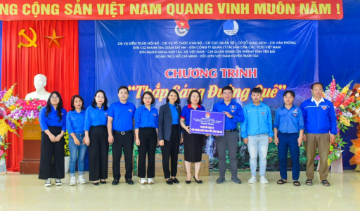 Thanh niên Ngân hàng thắp sáng miền quê nghèo ở Yên Bái
