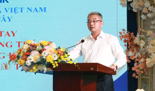 Co-opBank chi nhánh Hà Tây họp sơ kết công tác QTDND 6 tháng đầu năm và triển khai nhiệm vụ 6 tháng cuối năm 2024