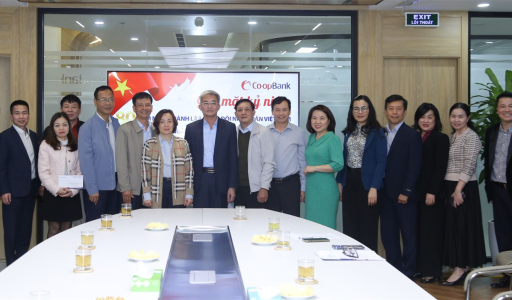 Tổ chức gặp mặt chúc mừng nhân kỷ niệm 80 năm ngày thành lập Quân đội Nhân dân Việt Nam tại Trụ sở chính Co-opBank