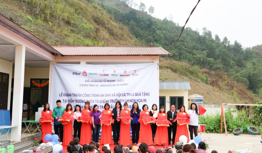 Khối thi đua số 5 – Mang yêu thương đến vùng cao Yên Bái
