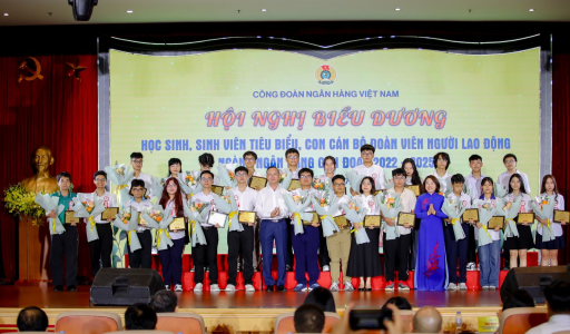 Co-opBank Trade Union and the Commendation of Outstanding Students – A Cultural Value Toward the Future
