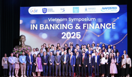 Co-opBank tham dự Hội thảo quốc tế Ngân hàng và Tài chính Việt Nam (VSBF 2025)