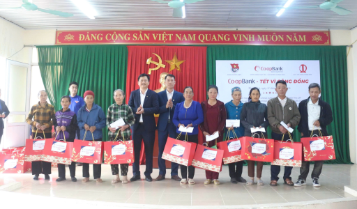 Co-opBank Chi nhánh Thanh Hóa lan tỏa yêu thương với chương trình “Tết vì cộng đồng”