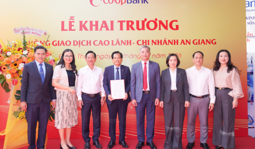 Co-opBank An Giang Branch inaugurates Cao Lanh transaction office